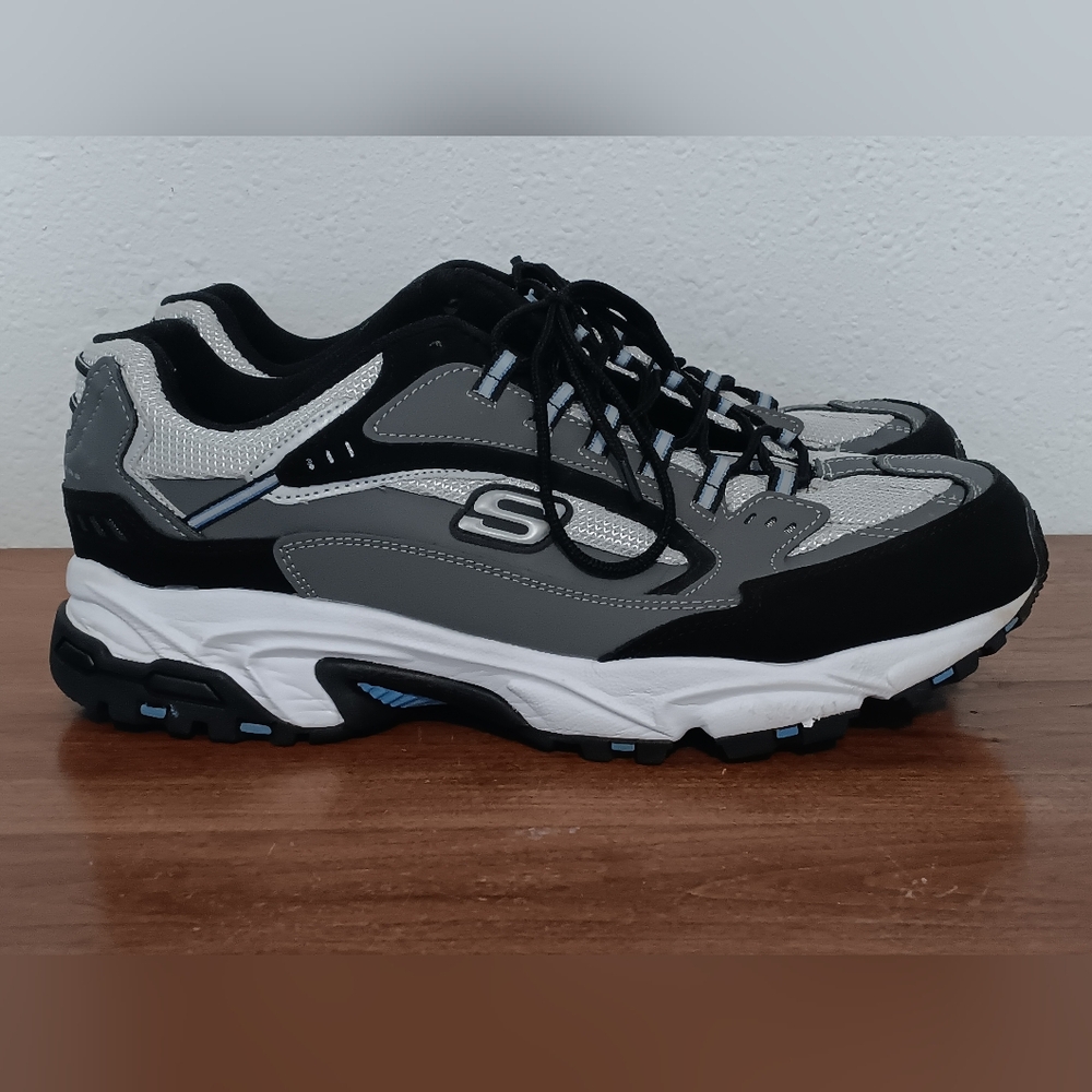 Skechers Black and Gray Chunky Athletic Shoes - Picture 3 of 11